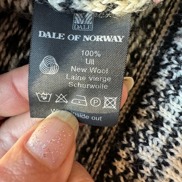 STUNNING Dale of Norway full zip womens sweater/ jacket SzM NWOT price firm! - Picture 9 of 14